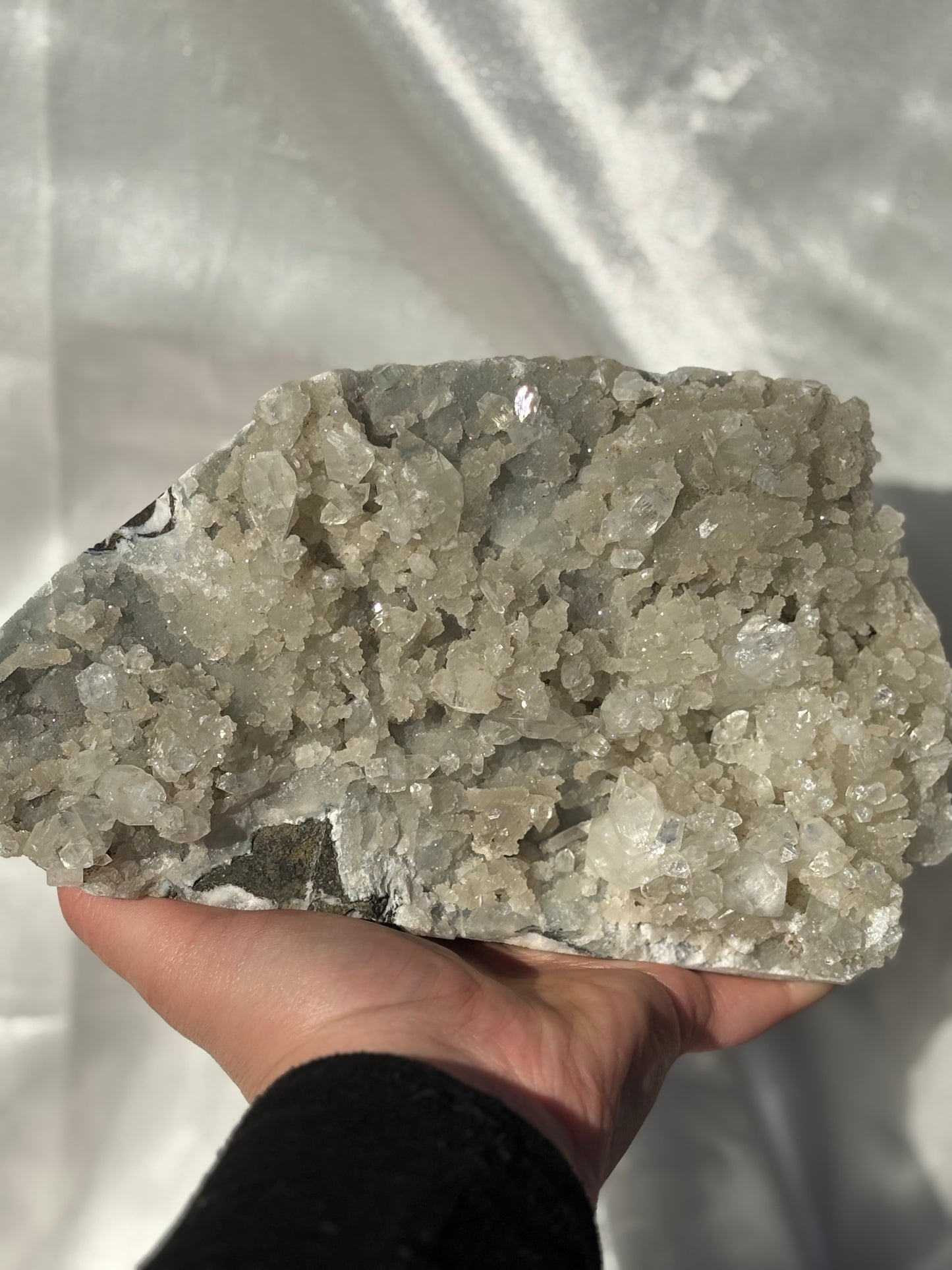 STATEMENT Apophyllite Cluster 1.513kg