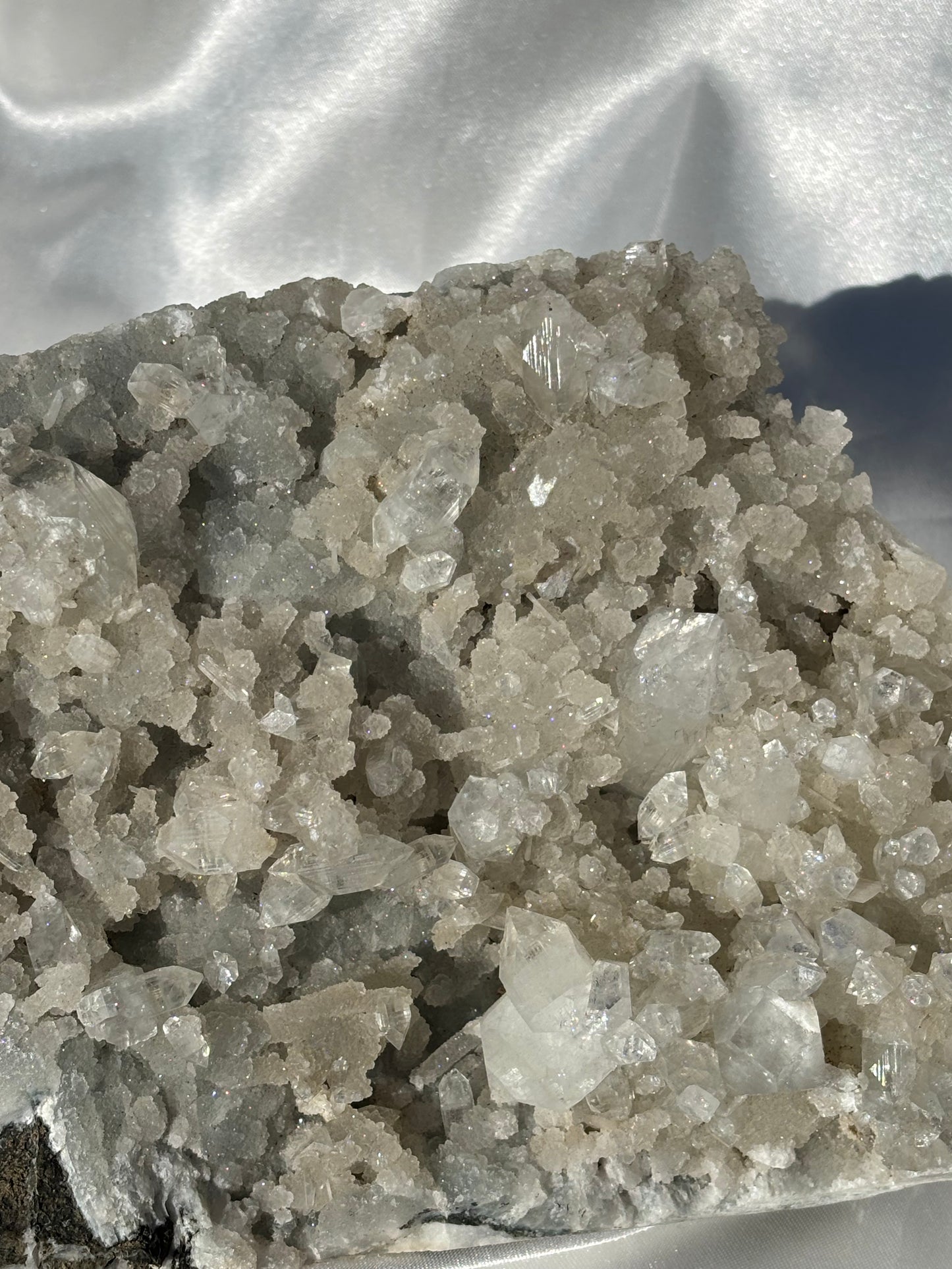 STATEMENT Apophyllite Cluster 1.513kg