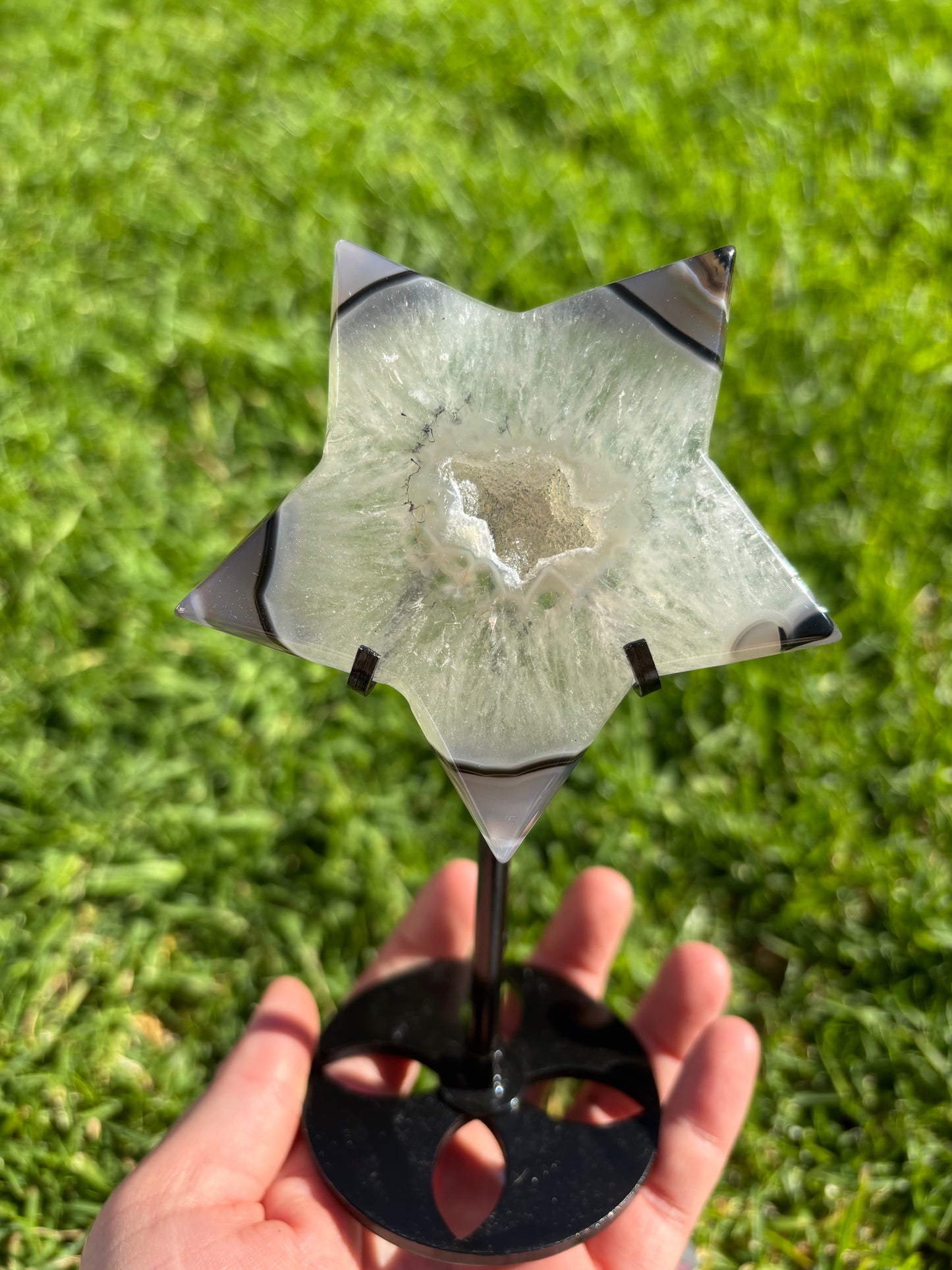 Druzy Agate Star On Stand