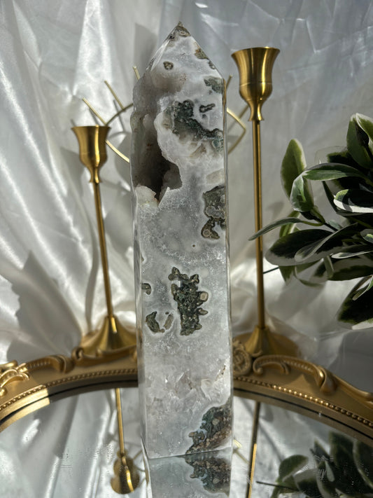 Moss Agate Statement Tower