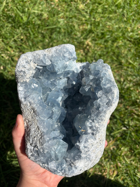 STATEMENT Blue Celestite Cluster 3.3KG