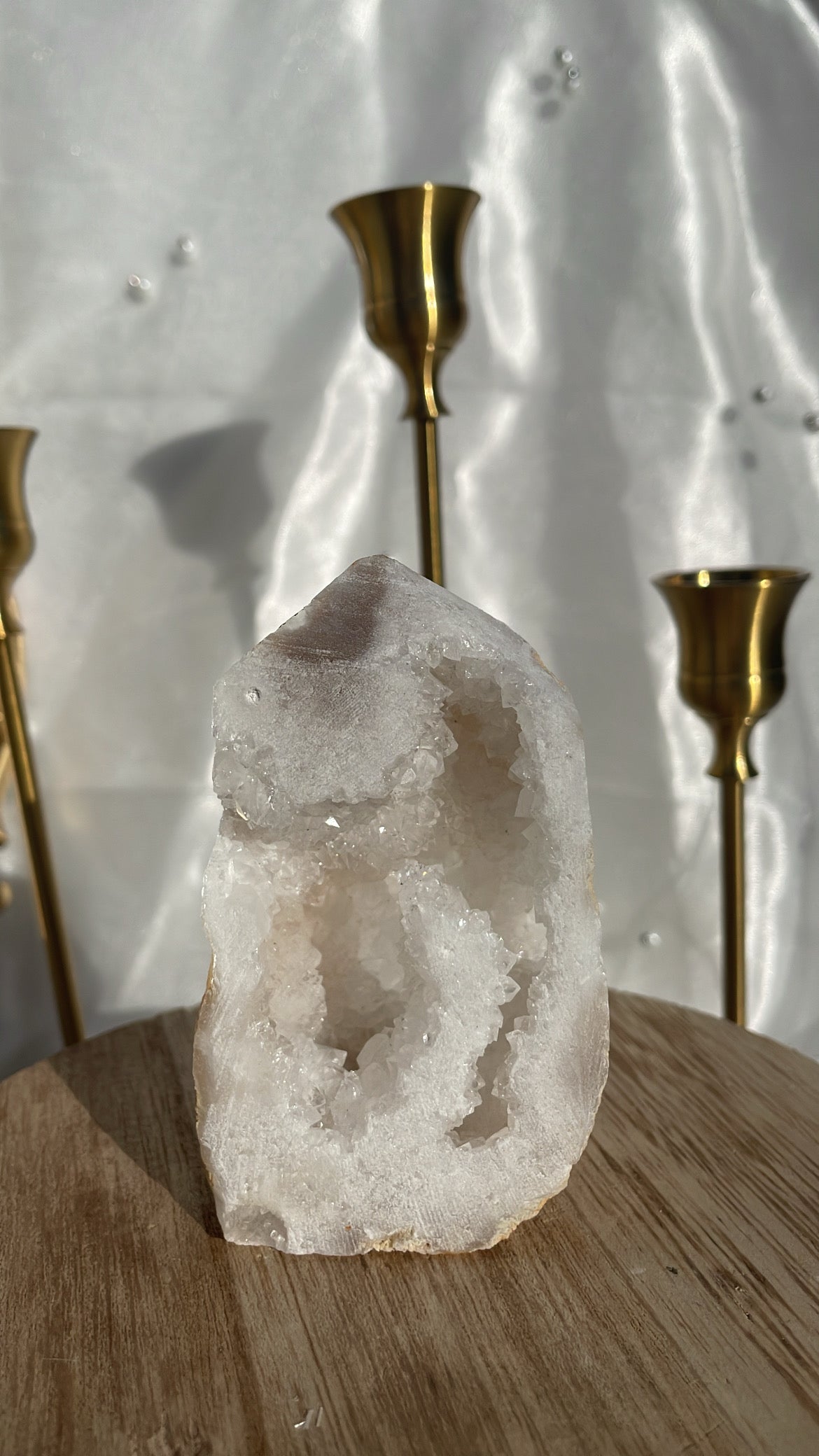 Druzy Quartz Tower