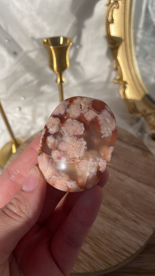 Flower Agate Palmstone