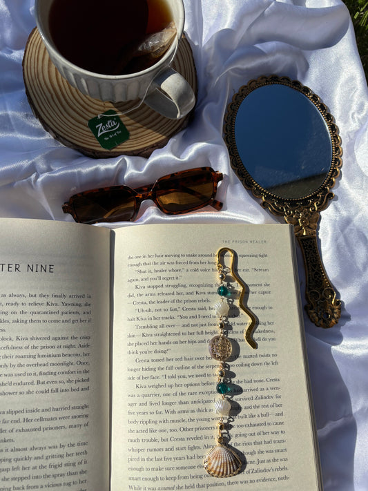 Gold Dark Blue Bookmark (MELIA)