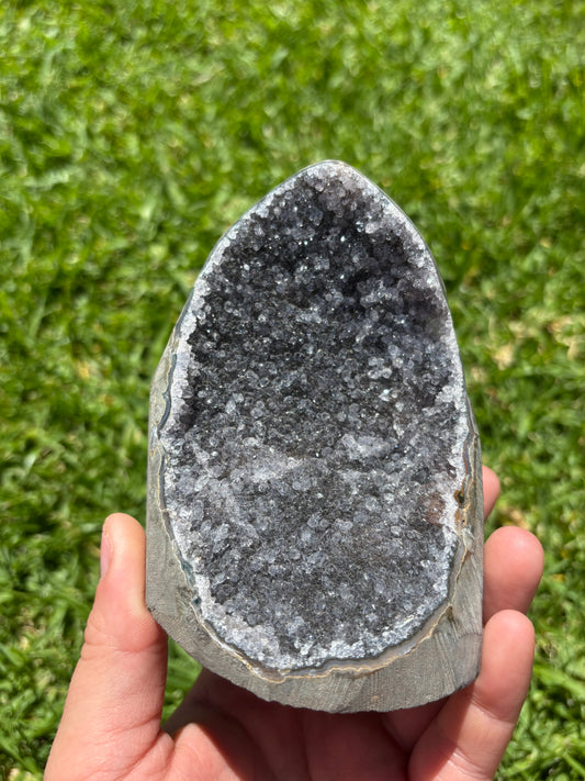 Dark Purple/Blackish Cluster Freeform