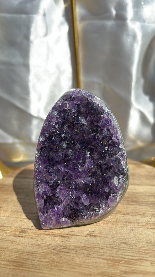 Amethyst Cluster Freefrom