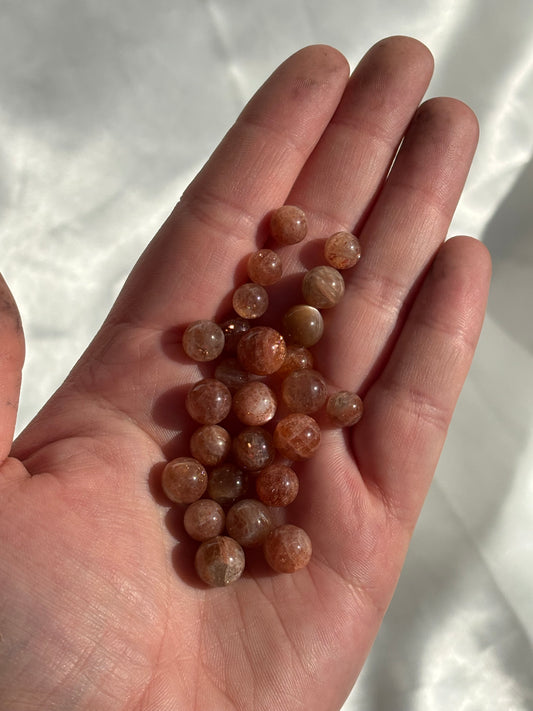 High Quality Sunstone Mini Spheres