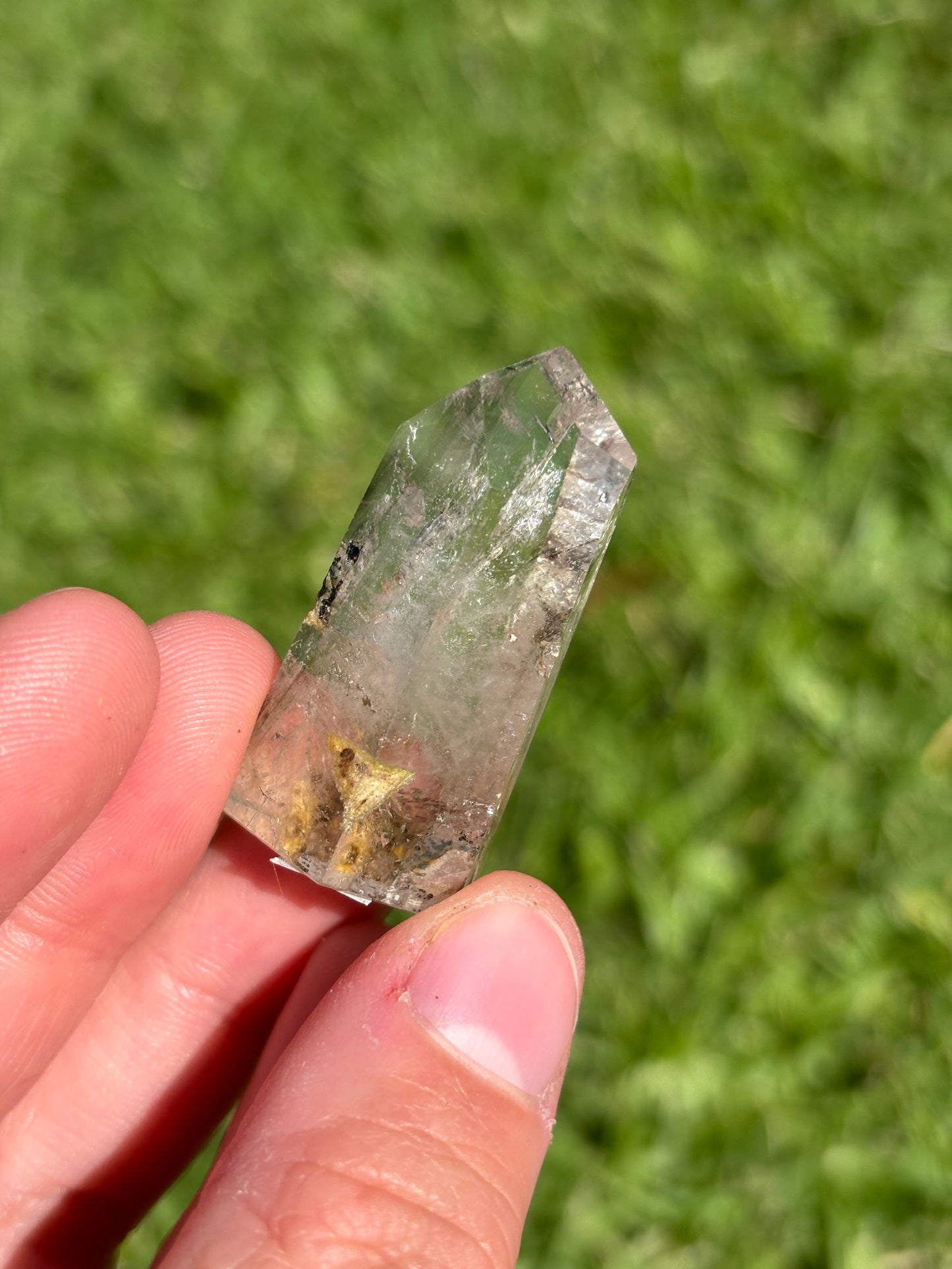 Included Quartz Point
