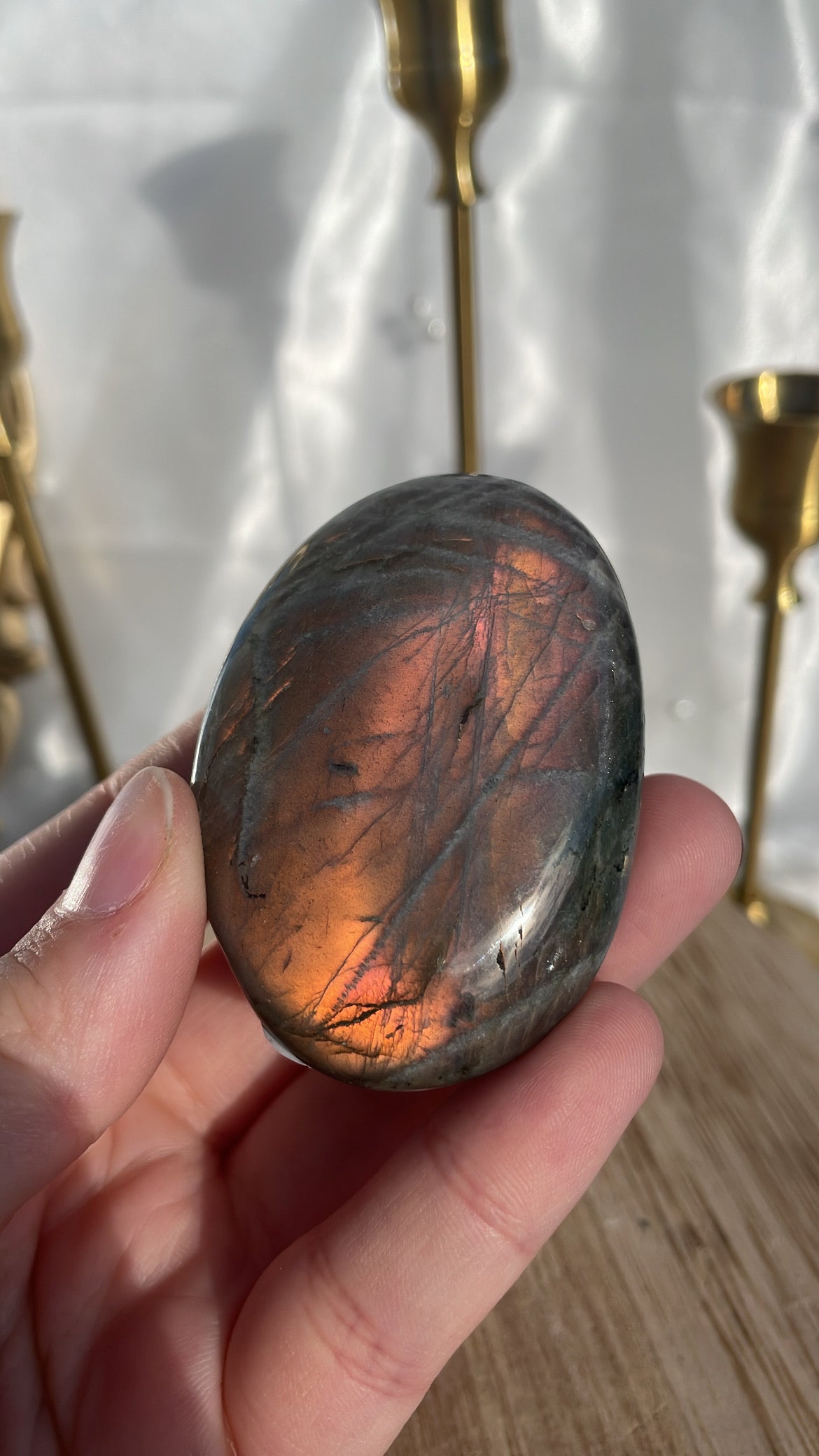 Labradorite Palmstone